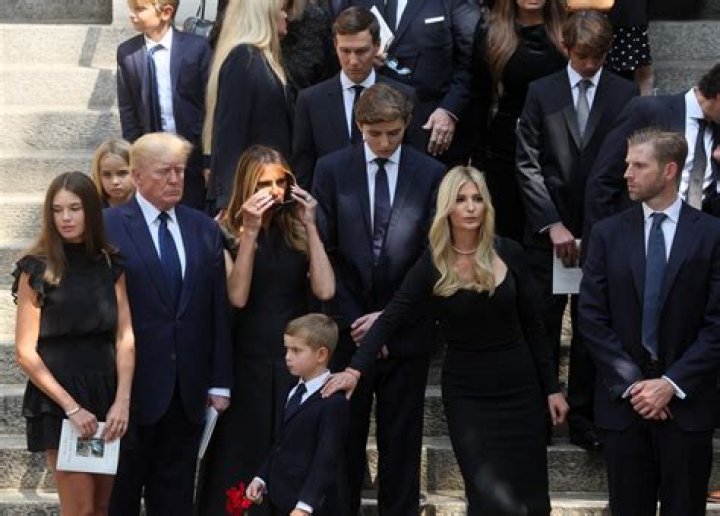 At Ivana Trump&rsquo;s Funeral, a GoldHued Coffin and the Secret Service