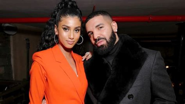Drake and Imaan Hammam Look 'So Cute Together' at NYFW Dinner