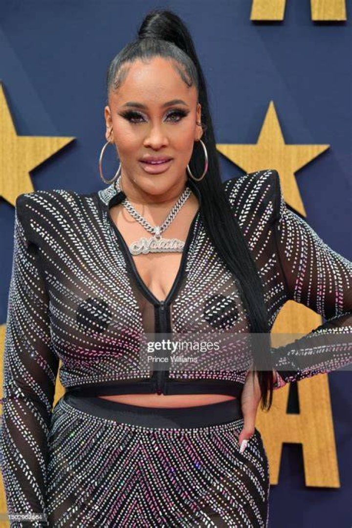 Natalie Nunn photo stock &eacute;ditorial. Image du excursion 25585598